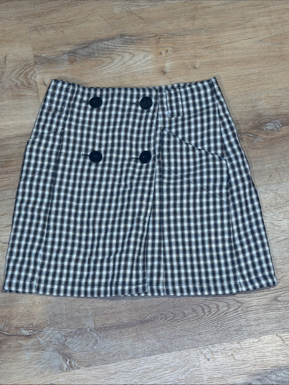 Forever 21 Black & White Gingham Button-Front Mini Skirt